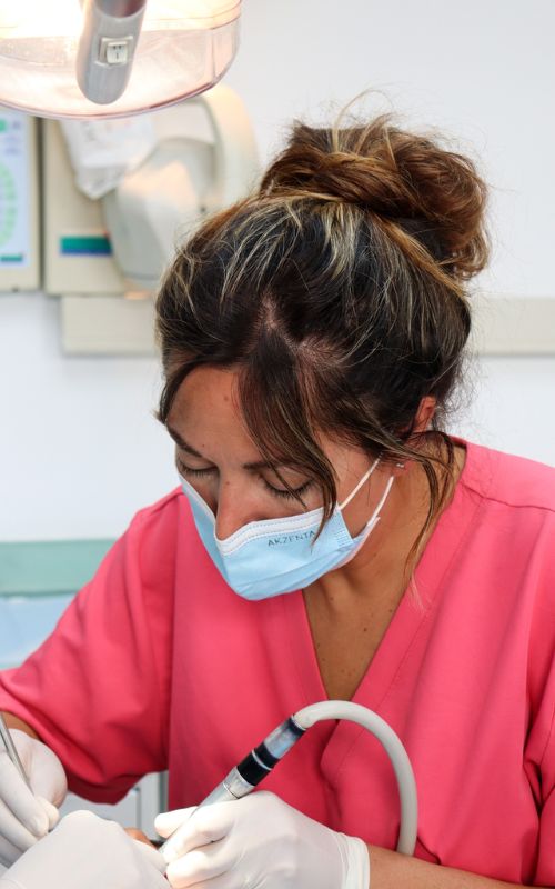 Clínica dental Nueva Andalucía